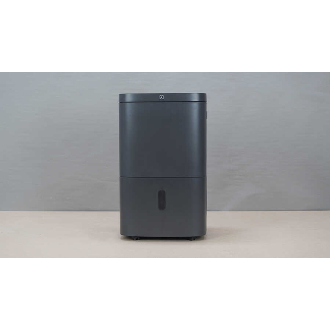 Máy lọc không khí và hút ẩm Electrolux EDH16TRBD3